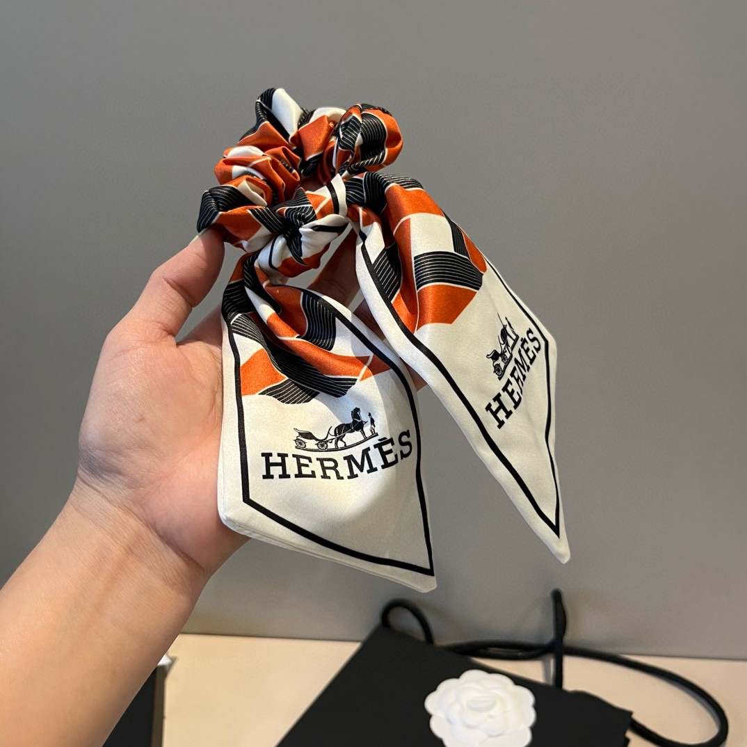 🆕

HERMES爱马仕 新款发圈