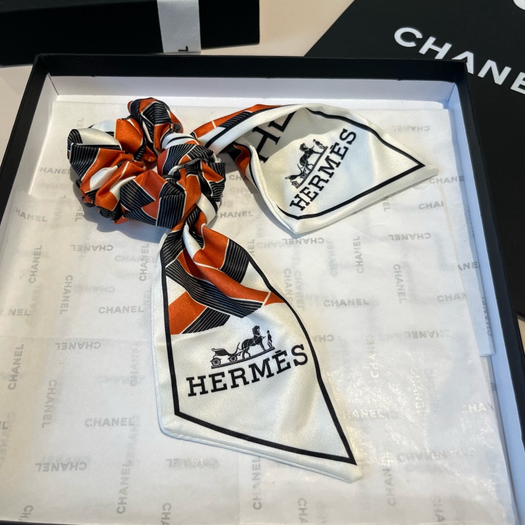 🆕

HERMES爱马仕 新款发圈