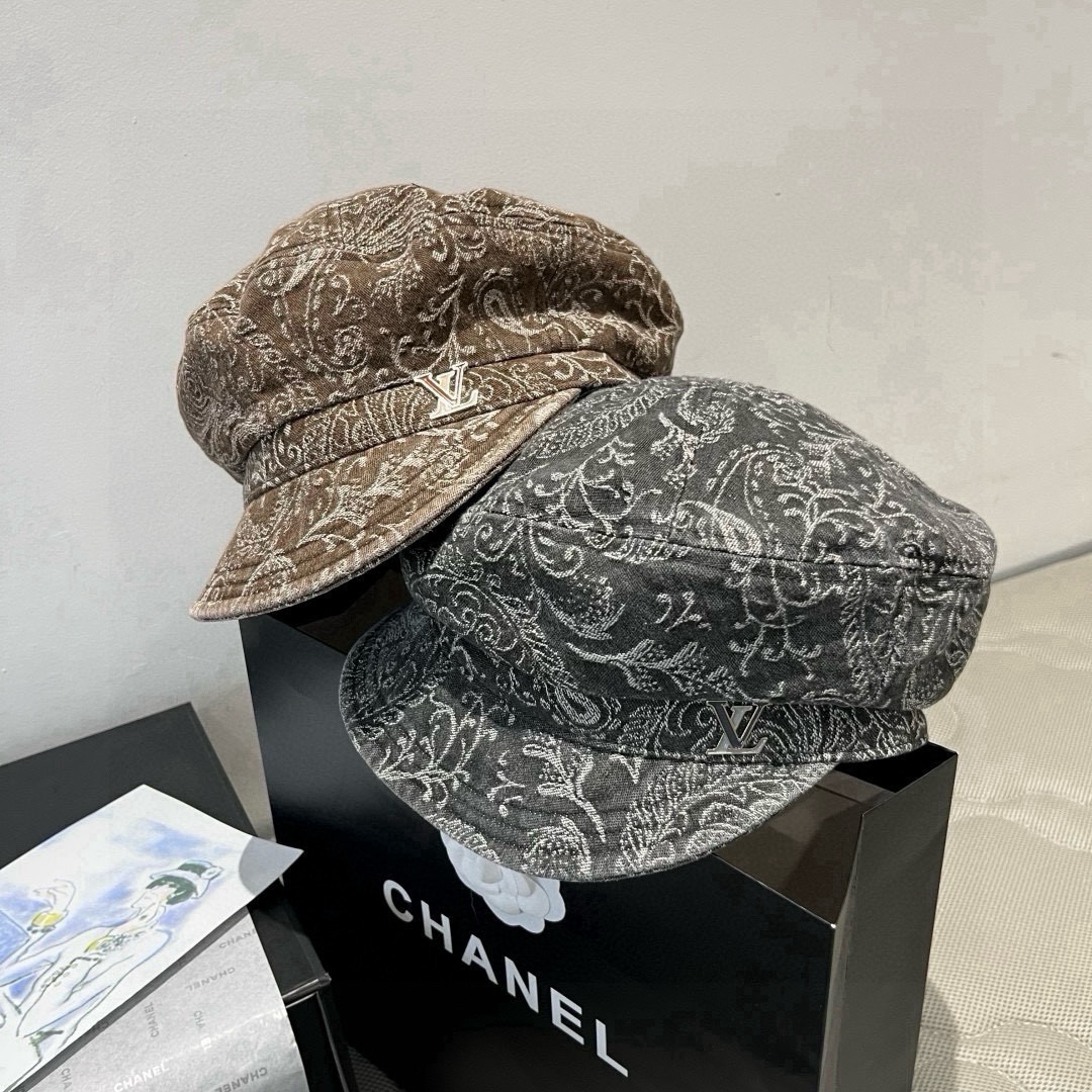 🆕

Lv新款鸭舌军帽，高级定制，头围57cm