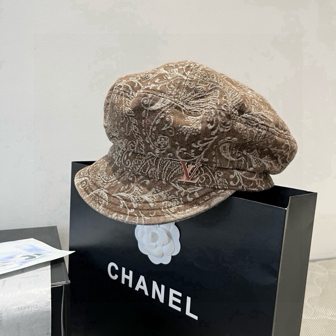 🆕

Lv新款鸭舌军帽，高级定制，头围57cm