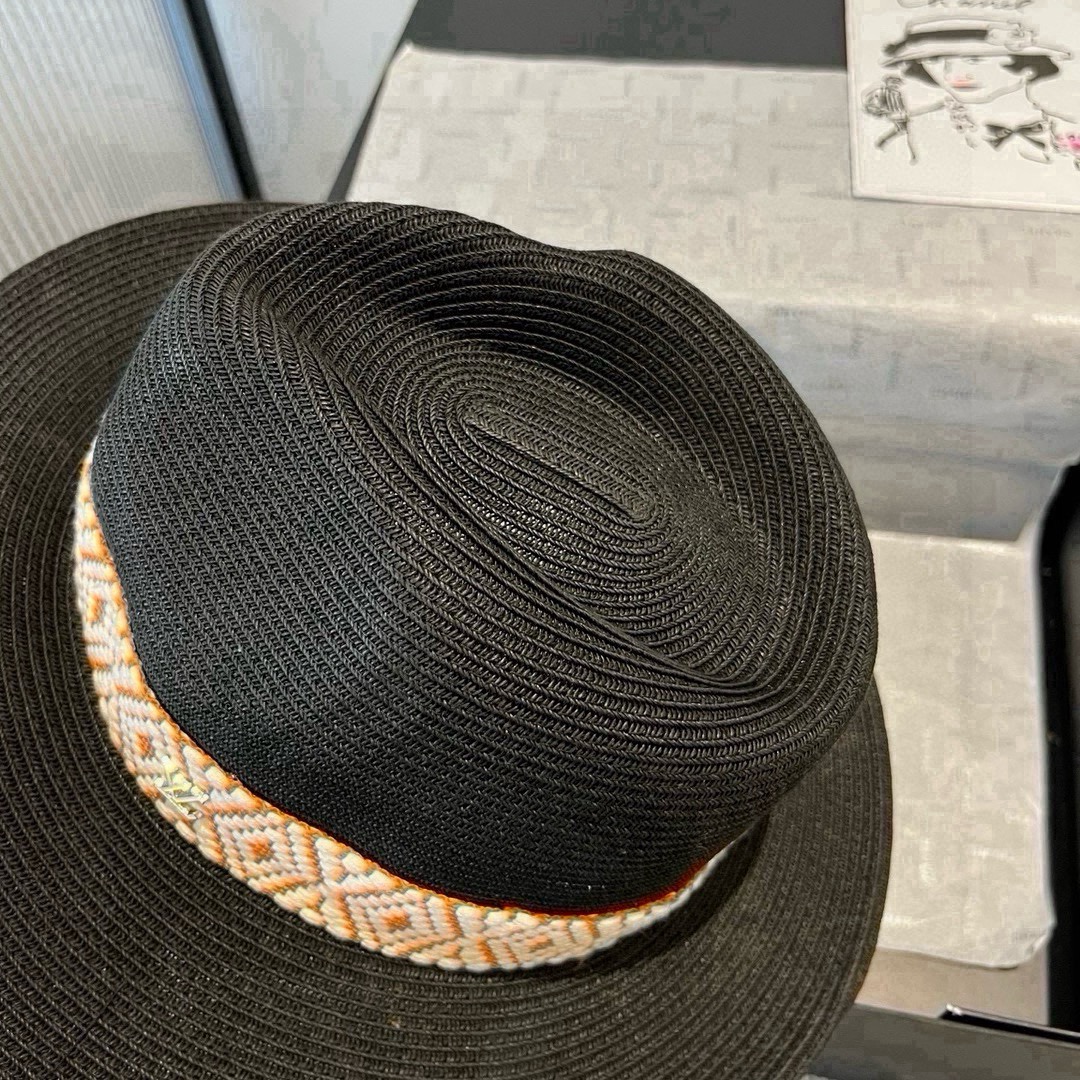 🆕

Lv路易威登新款礼帽，凹凸设计，头围57cm