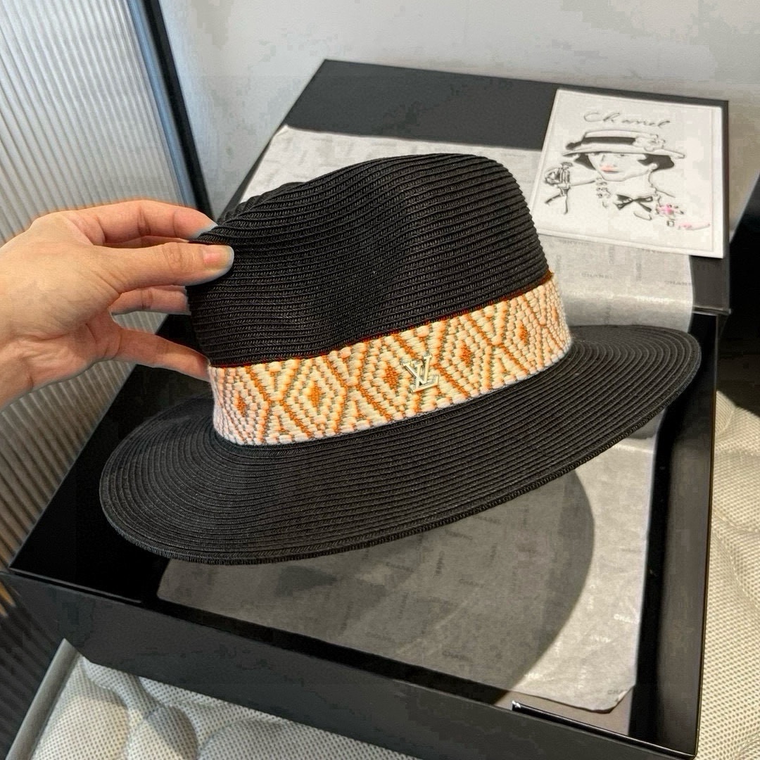 🆕

Lv路易威登新款礼帽，凹凸设计，头围57cm