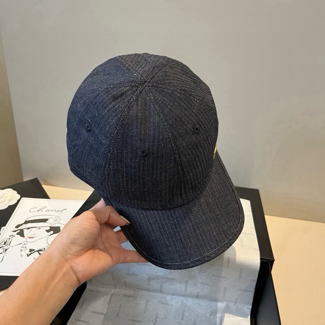 🆕

Lv新款鸭舌帽，头围57cm