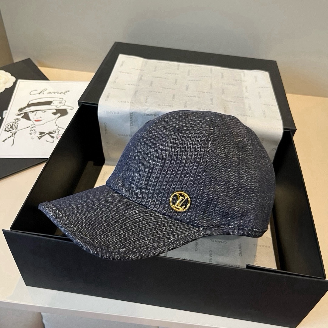 🆕

Lv新款鸭舌帽，头围57cm