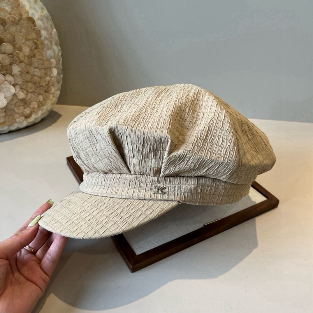 🆕

Celine赛琳新款鸭舌画家帽，秋冬款，头围57cm