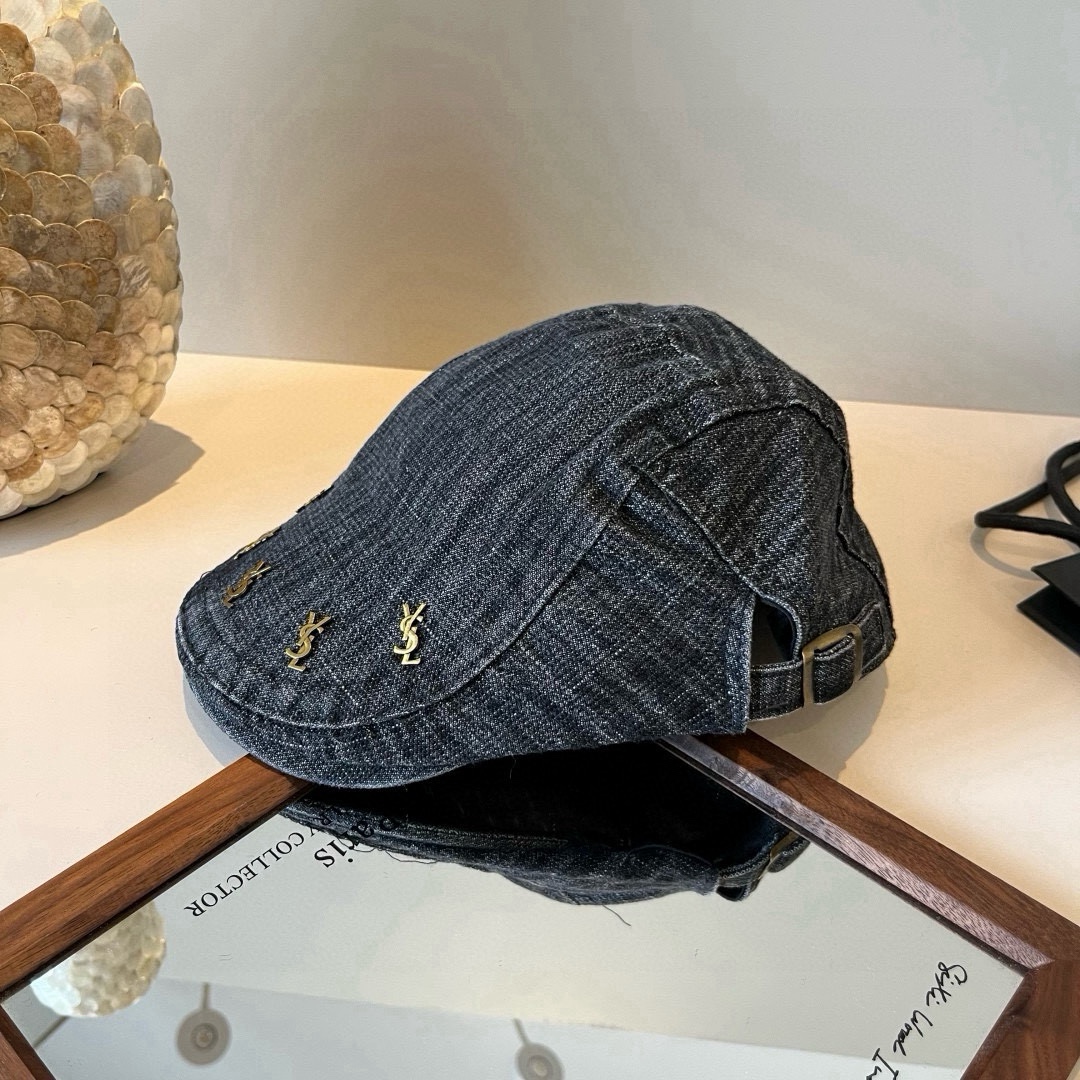 🆕

圣罗兰复古风前进鸭舌帽，高级百搭，头围57cm