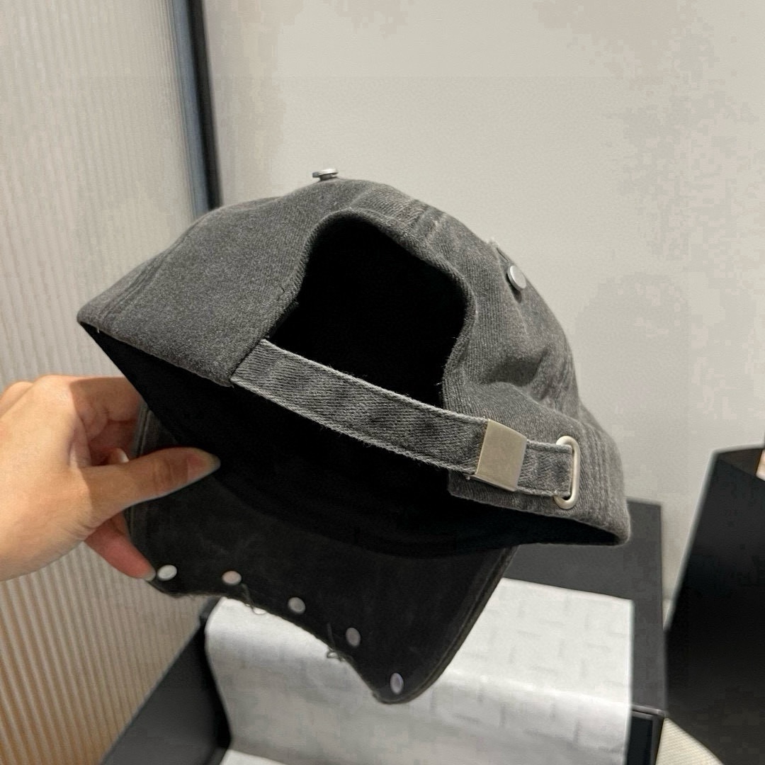 🆕

克罗心2025新款鸭舌帽，男女通用、头围57cm