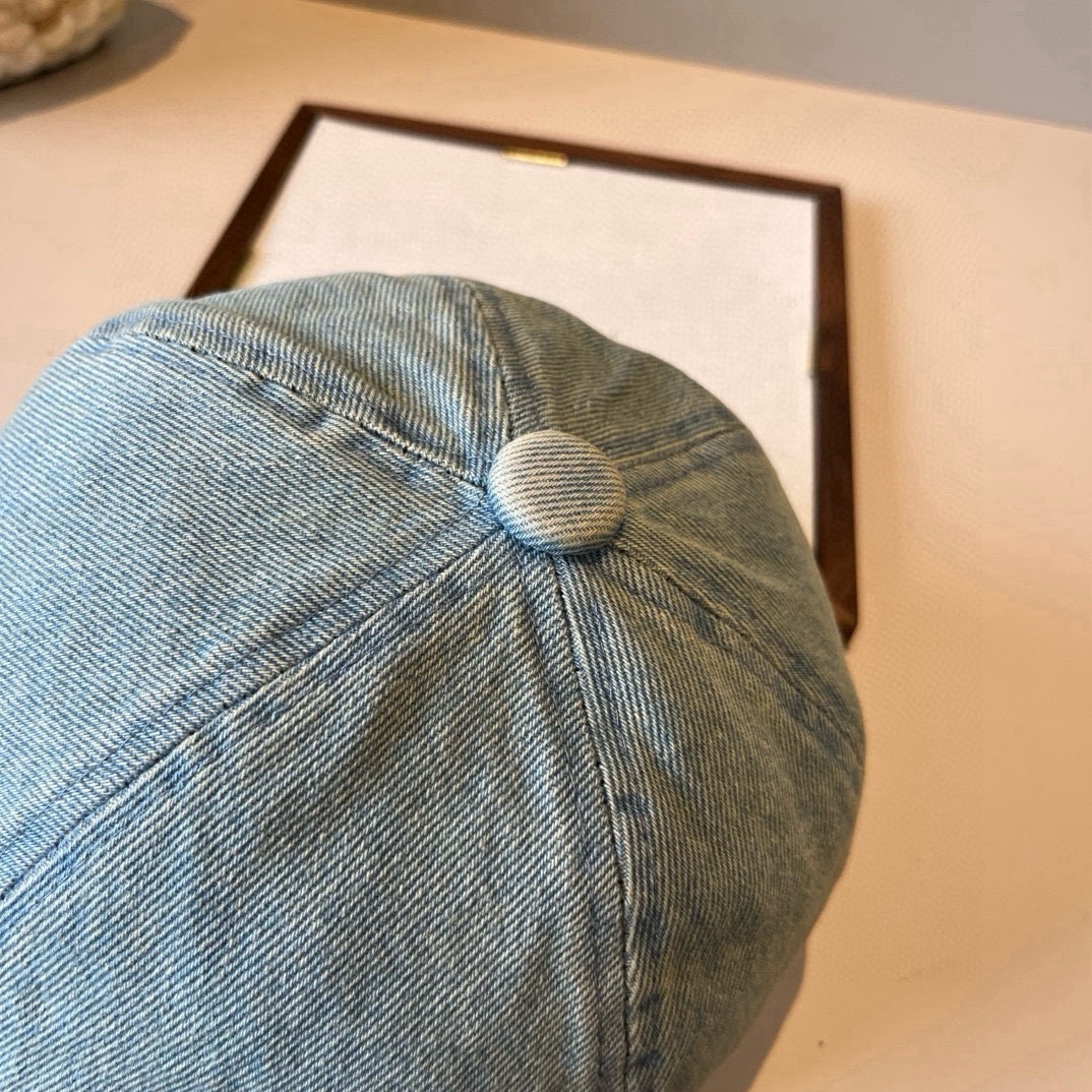 🆕

巴宝莉新款鸭舌前进帽，头围58cm