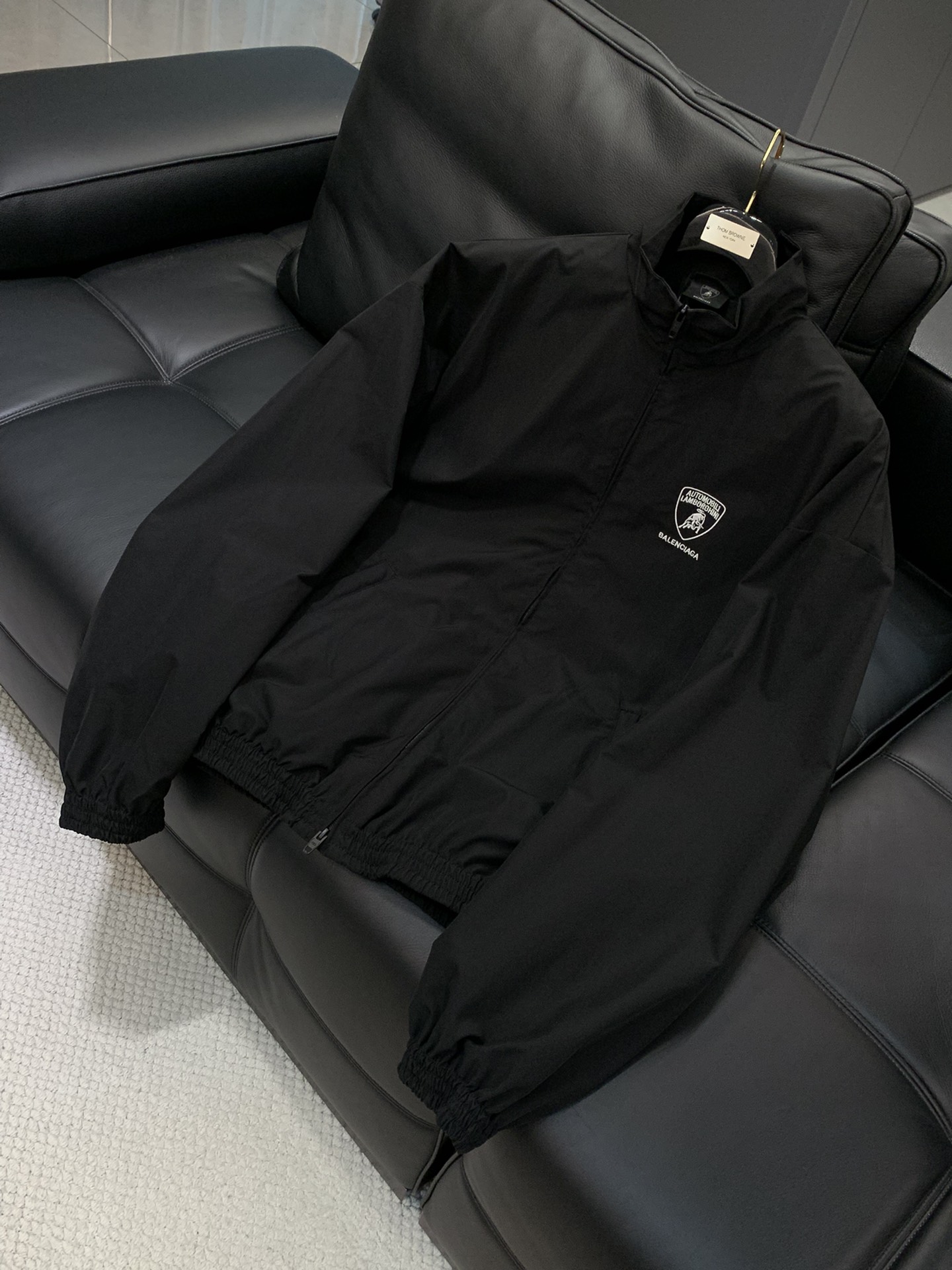 ，Balenciaga 巴黎世家，2025秋季最新款，专柜同步有售，原单狠货，爆款时尚休闲外套，进口原版