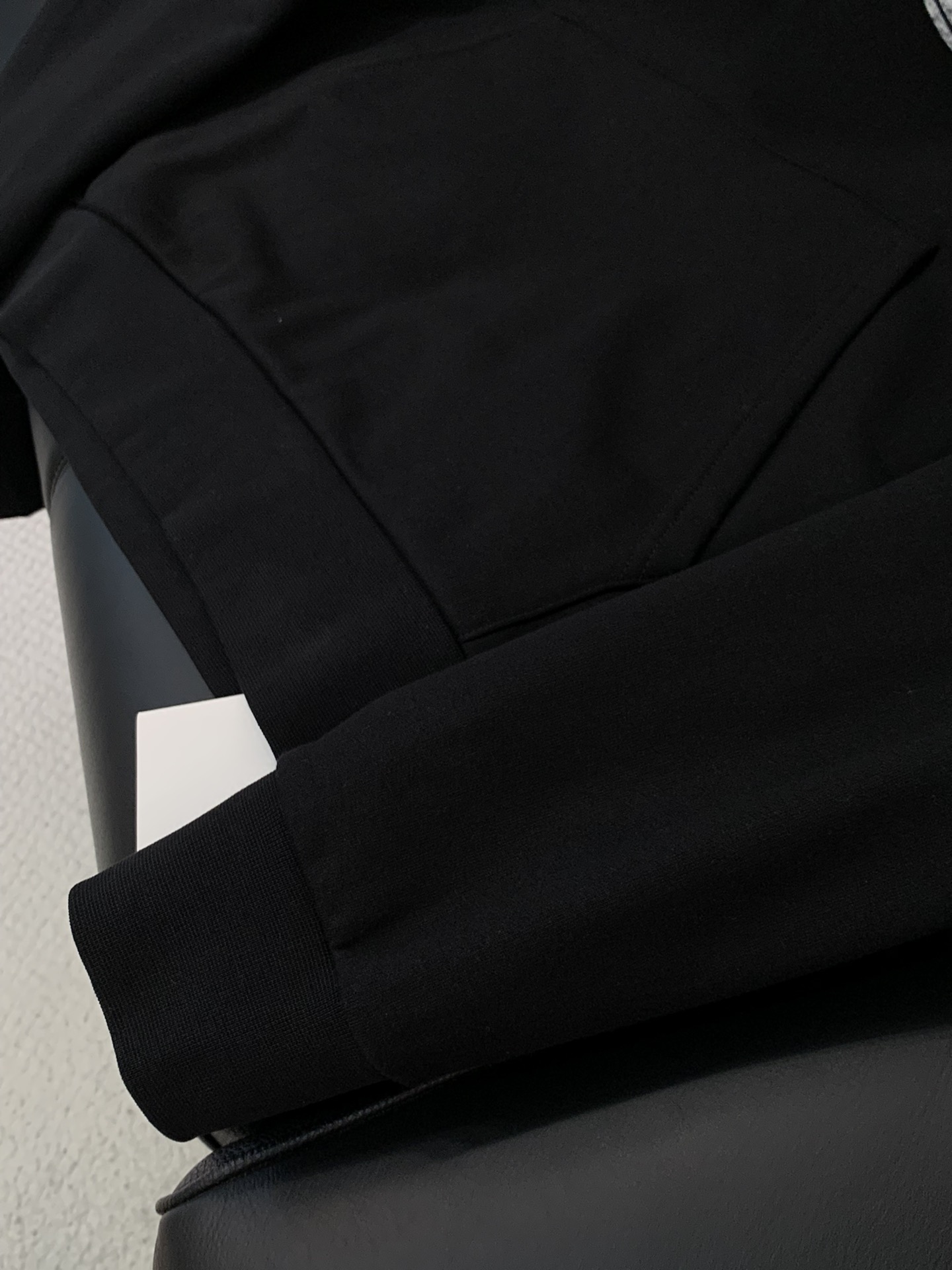 ，Celine 瑟琳，2025秋季新品，专柜同步有售，原单狠货，时尚休闲连帽卫衣，采用进口原版面料，顶级