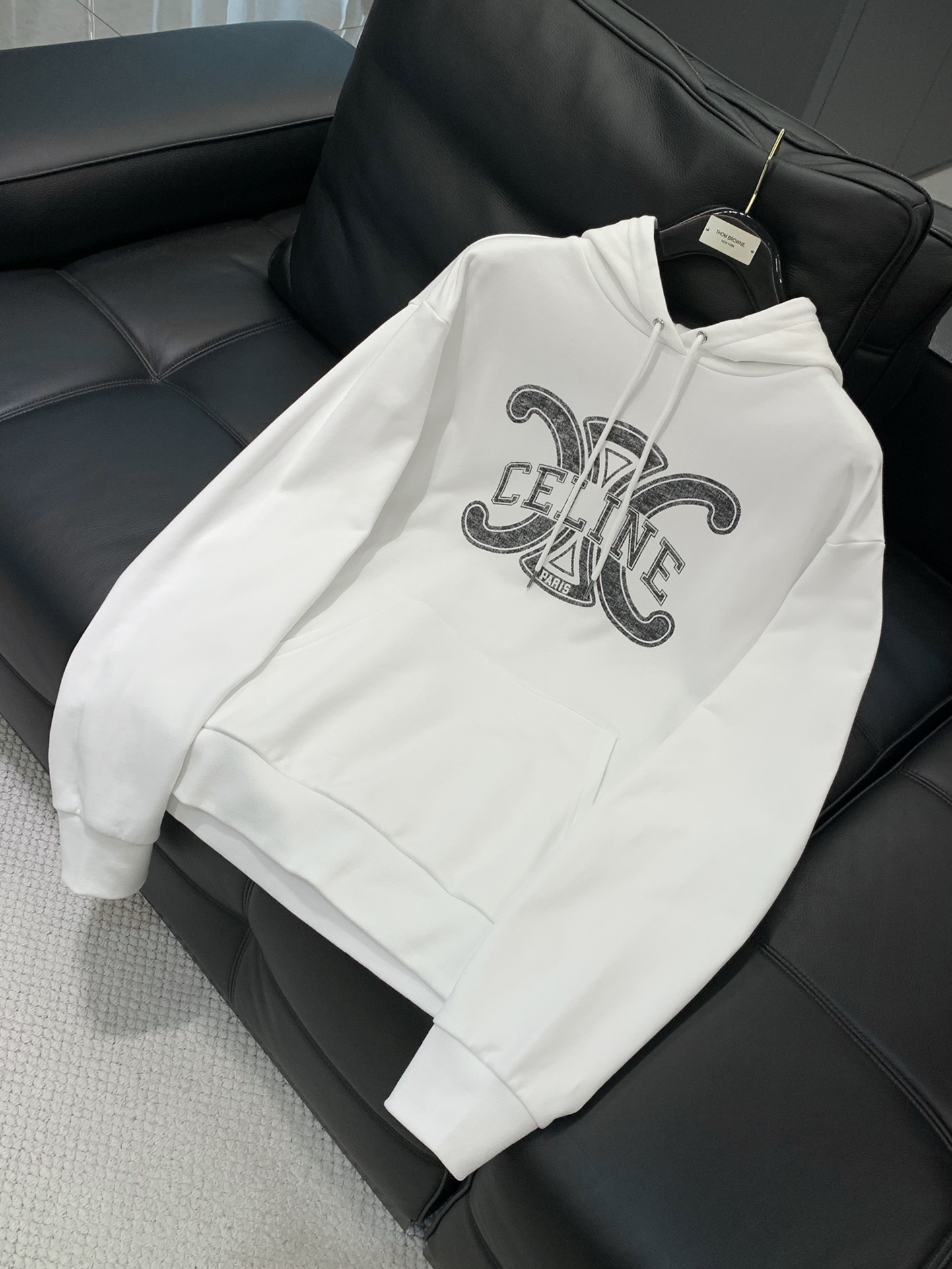 ，Celine 瑟琳，2025秋季新品，专柜同步有售，原单狠货，时尚休闲连帽卫衣，采用进口原版面料，顶级