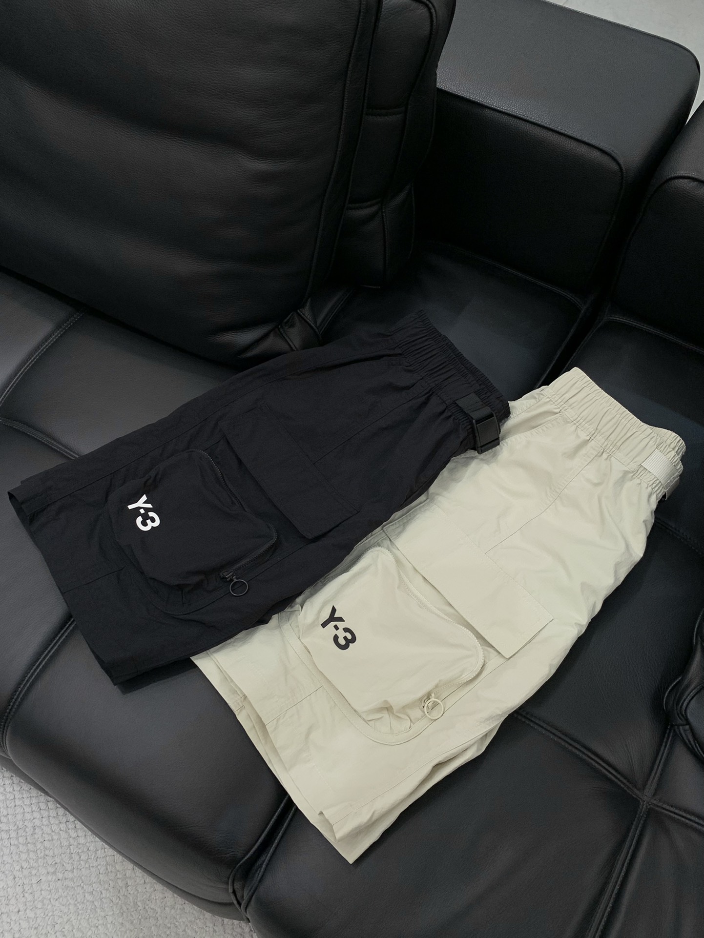 ，Y-3 山本耀司，2025夏季最新品，专柜同步有售，原单狠货，时尚休闲短裤，进口原版面料，舒适度极佳，