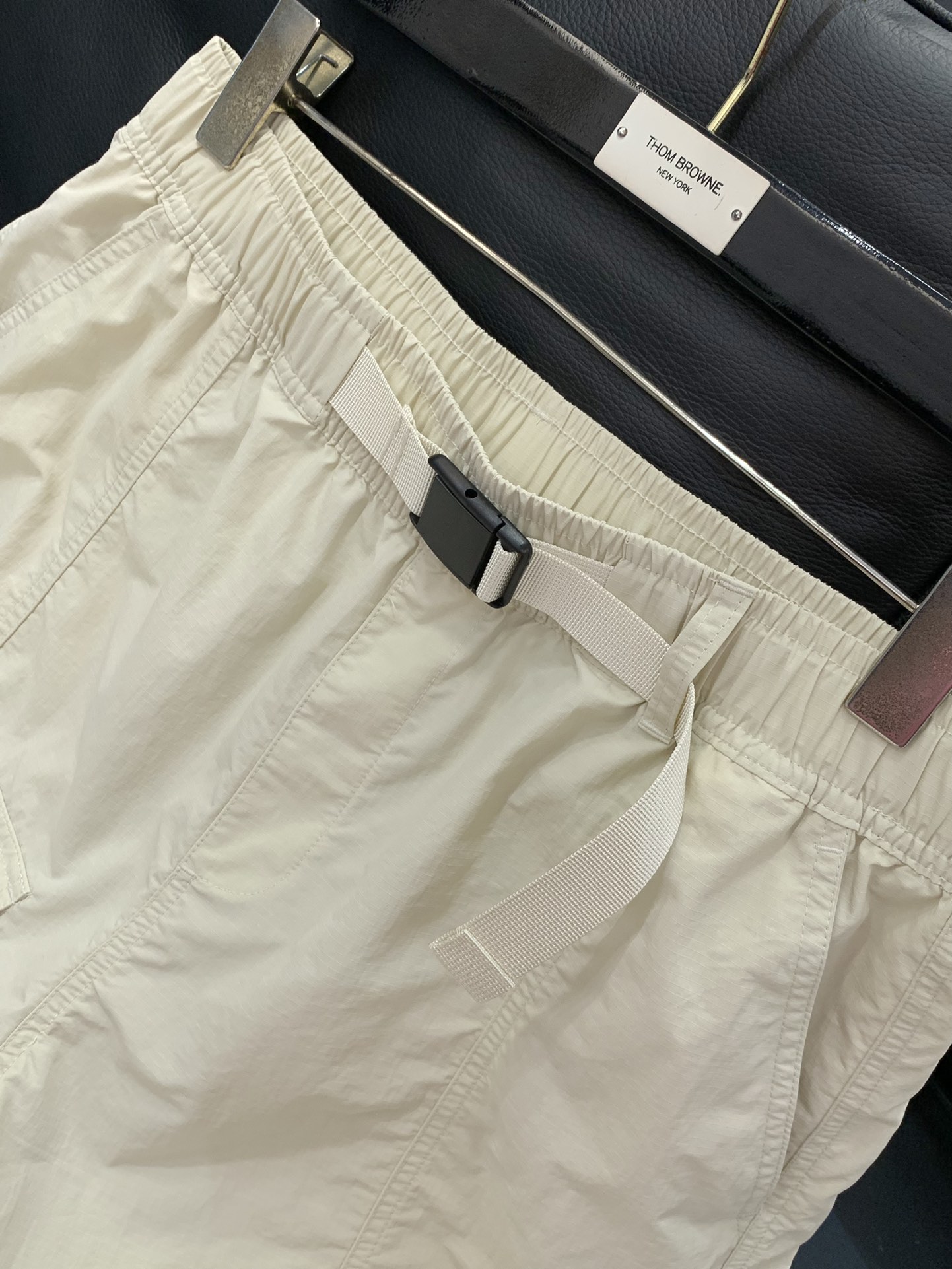 ，Y-3 山本耀司，2025夏季最新品，专柜同步有售，原单狠货，时尚休闲短裤，进口原版面料，舒适度极佳，