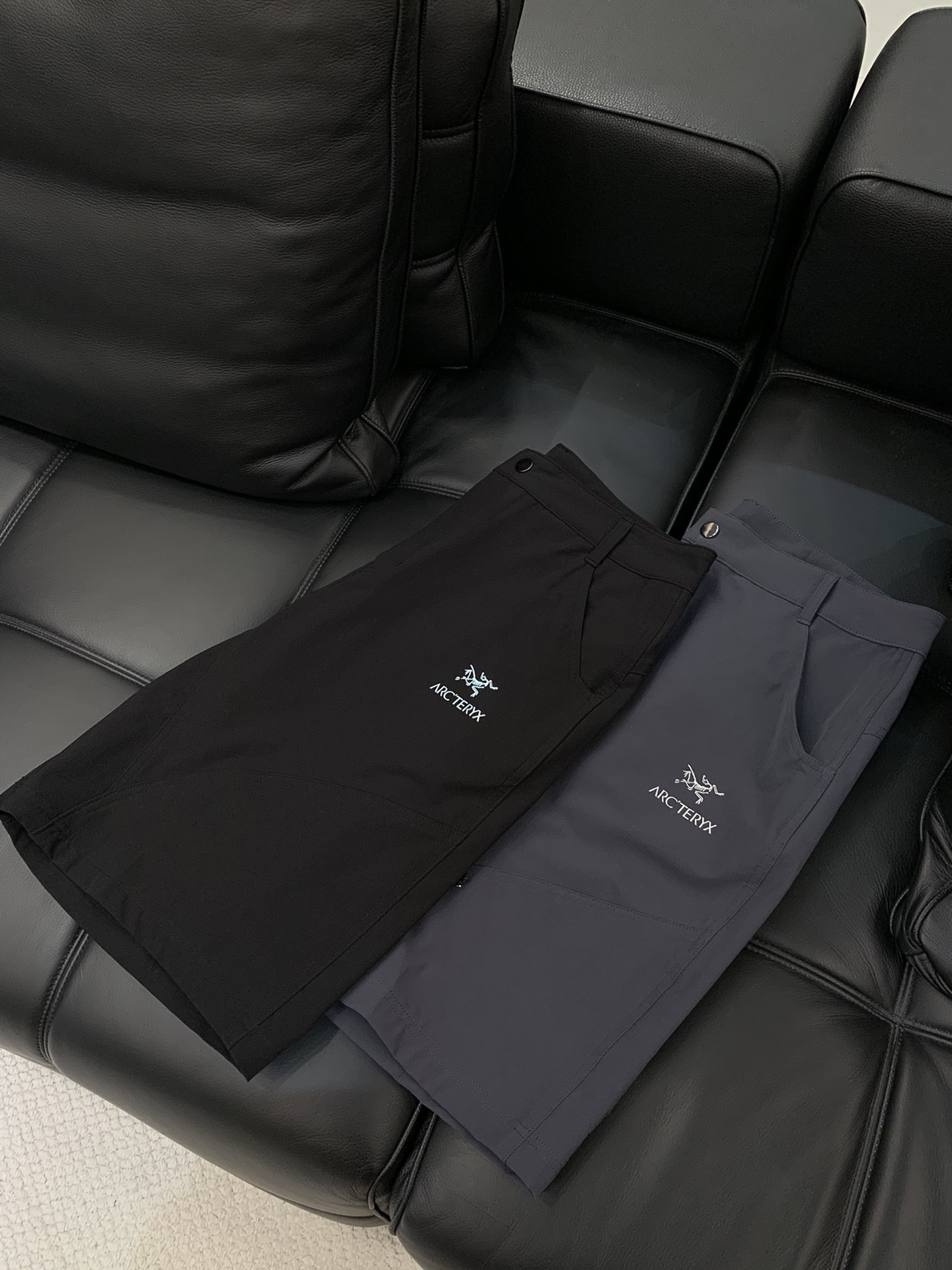 ，ARCTERYX 始祖鸟，2025夏季新品，时尚休闲短裤，专柜同步有售，原单狠货，采用进口原版面料，顶