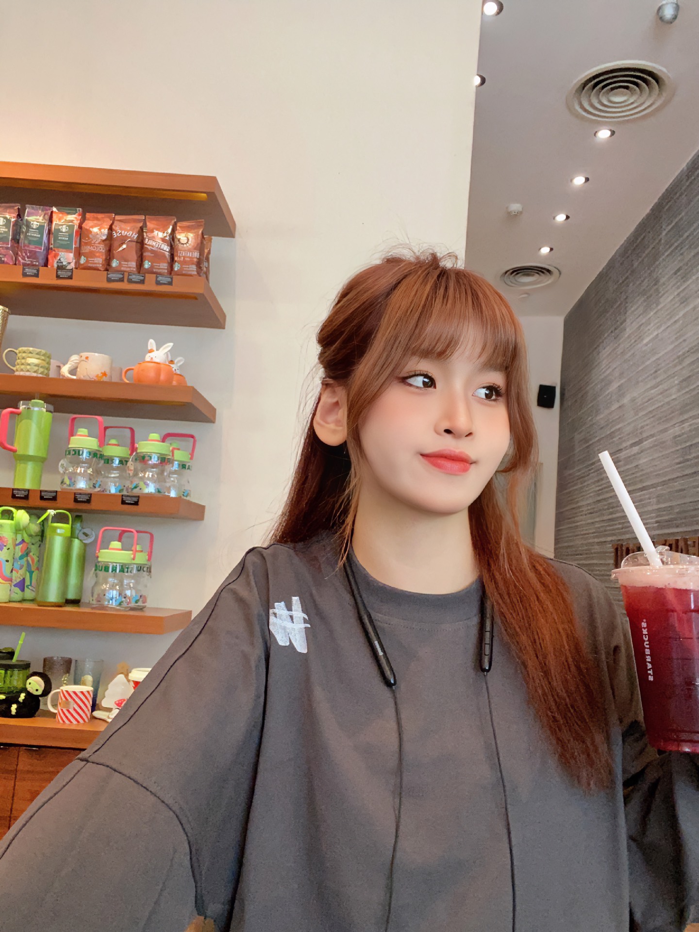 _djK9snxh8rp6rrB5JNOqLKr-zzgxcjdQyg-LZSA