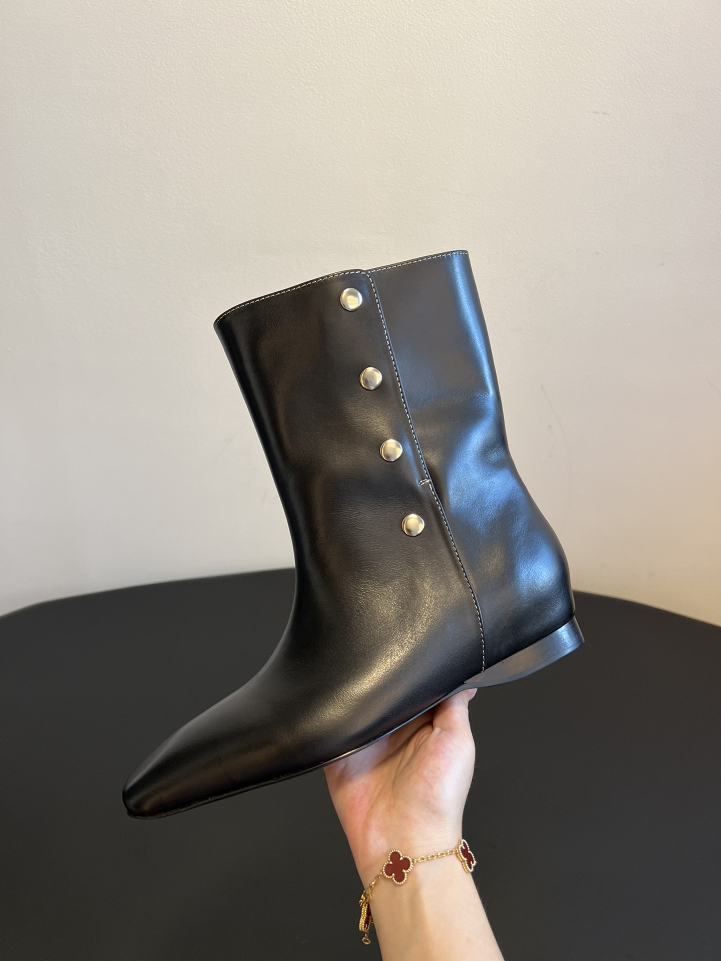 IMMI 25AW/尖头多排扣中筒靴一双可以配袜子穿的短靴 ~是一双小粗腿也能穿的短筒靴，冬季补货中，入