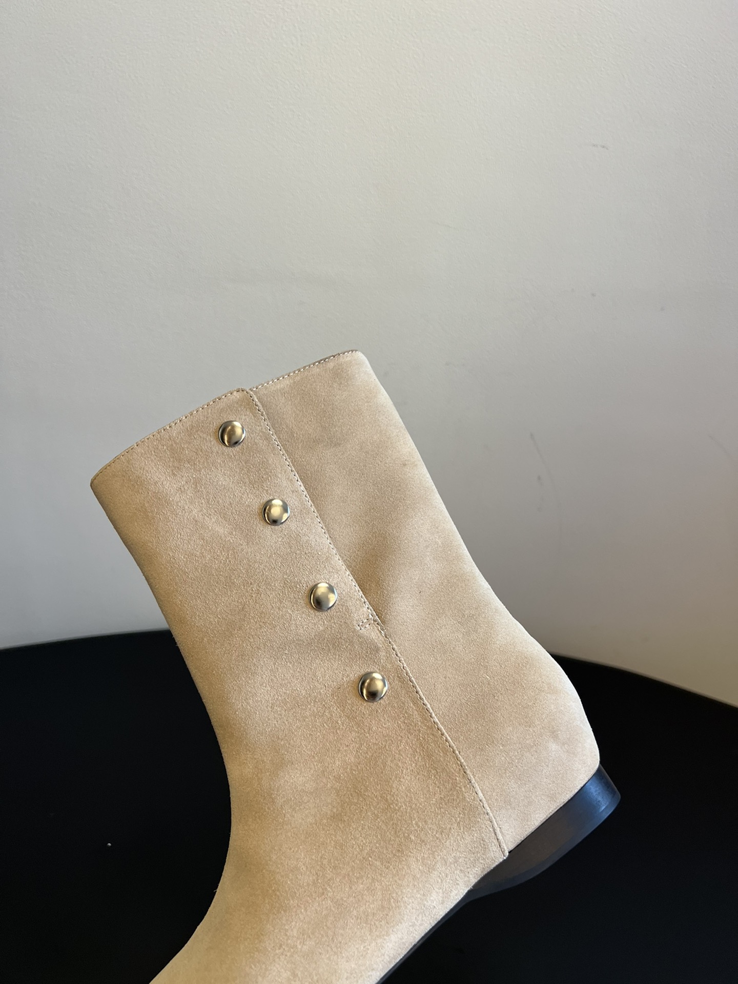 IMMI 25AW/尖头多排扣中筒靴一双可以配袜子穿的短靴 ~是一双小粗腿也能穿的短筒靴，冬季补货中，入