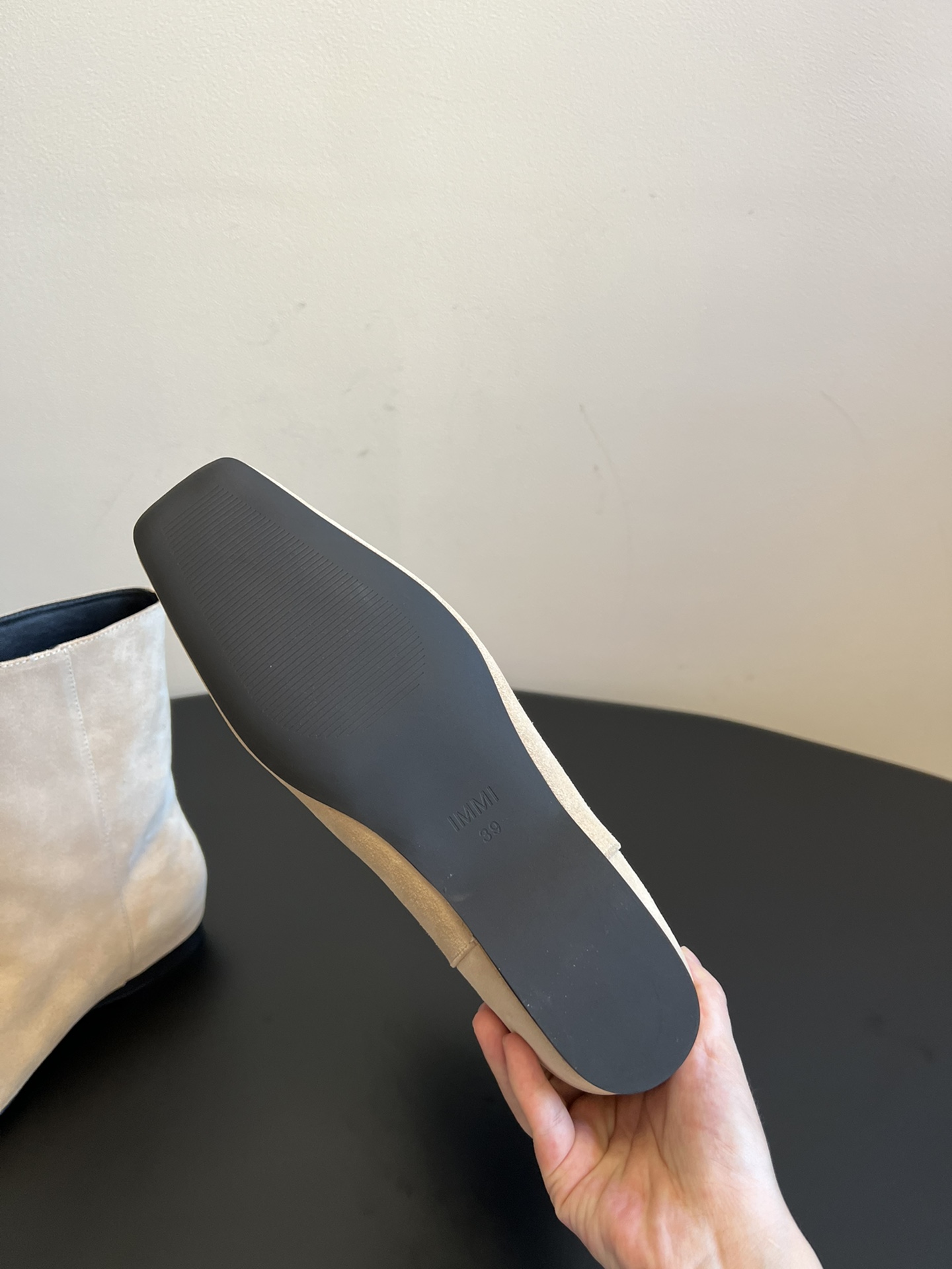 IMMI 25AW/尖头多排扣中筒靴一双可以配袜子穿的短靴 ~是一双小粗腿也能穿的短筒靴，冬季补货中，入