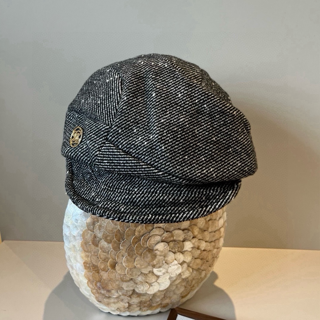 🆕

Chanel香奈儿新款鸭舌军帽，高级定制，头围57cm