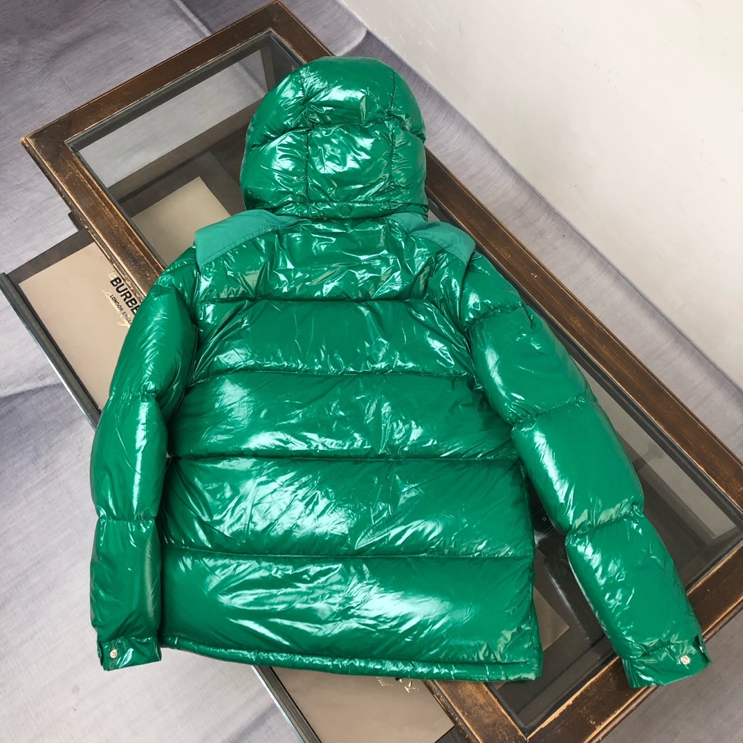 🔥MON*CLER 蒙口 Karakorum 可拆袖羽绒服 、一衣两穿设计~这款羽绒服采用光泽抗撕裂面料