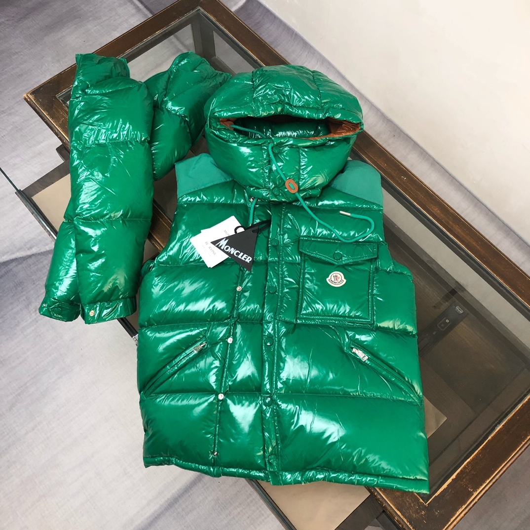 🔥MON*CLER 蒙口 Karakorum 可拆袖羽绒服 、一衣两穿设计~这款羽绒服采用光泽抗撕裂面料