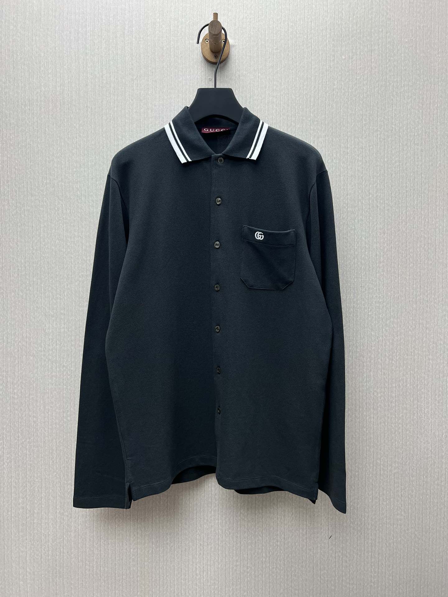 Polo de piqué de algodón con bordado nuevo de G para 25ss, versión masculina, color gris oscuro, edición alta. Tallas: …