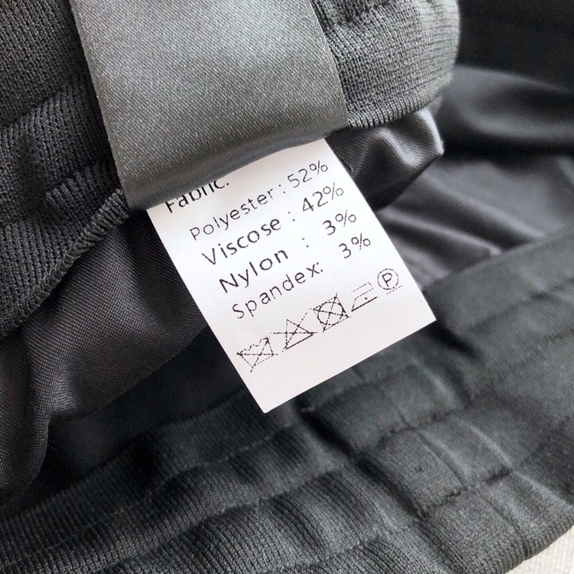 Loro Piana 诺悠翩雅lP🆕 后口袋兜金属铭标款~男士亚麻松紧腰透气休闲裤 老钱风高奢品控，lP