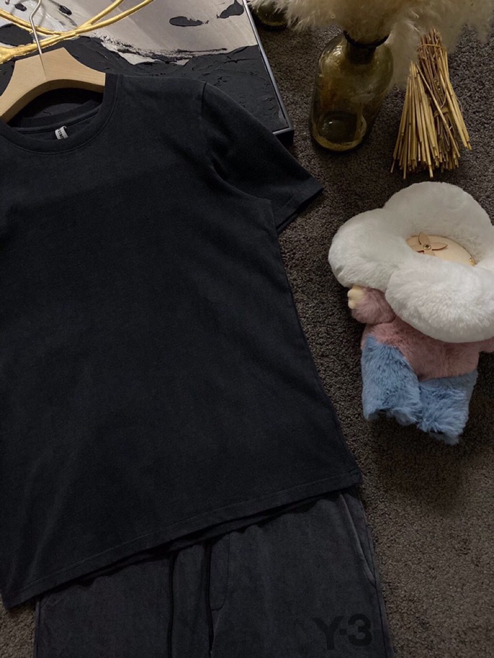 Y-3 山本耀司春夏/SS 主推仿旧水洗褪色短袖圆领T恤套装，定制贵柜品质巴黎百分棉260克长绒棉面料，