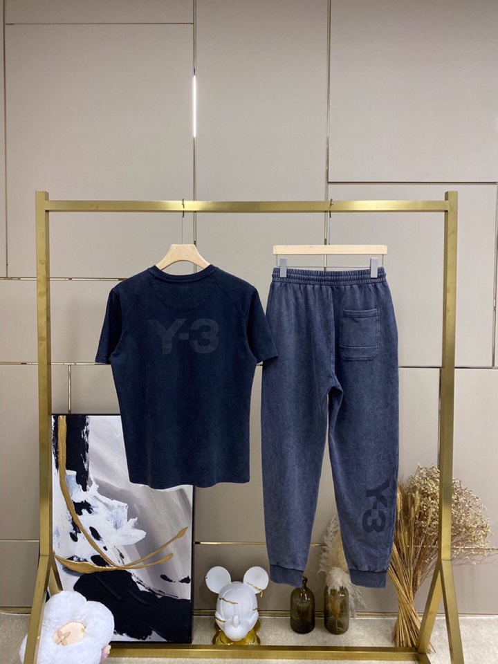 Y-3 山本耀司春夏/SS 主推仿旧水洗褪色短袖圆领T恤套装，定制贵柜品质巴黎百分棉260克长绒棉面料，