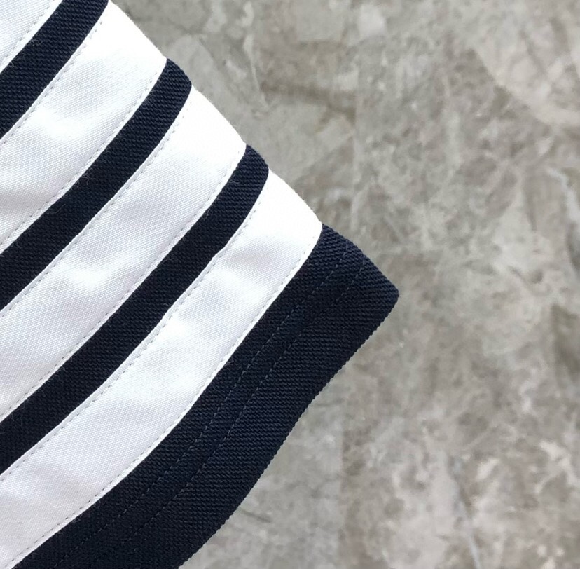THOM BROWNE 汤姆布朗 TB🌺女款后背刺绣小狗POLO长裙 \n码数：0-2 颜色：灰色、藏青