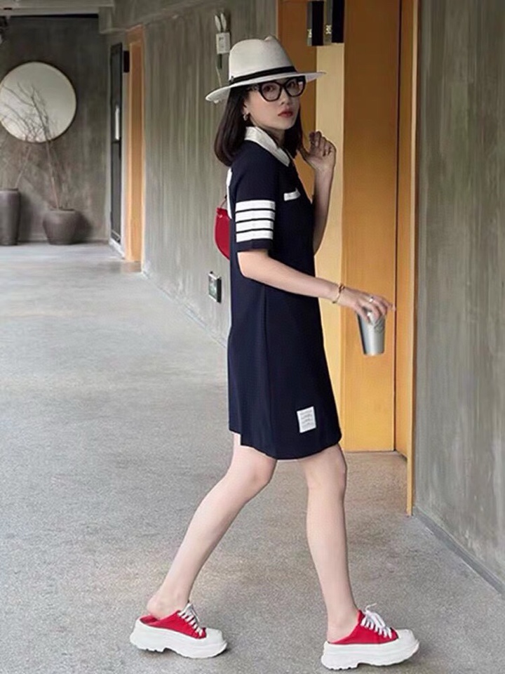 THOM BROWNE 汤姆布朗 TB🌺女款后背刺绣小狗POLO长裙 \n码数：0-2 颜色：灰色、藏青