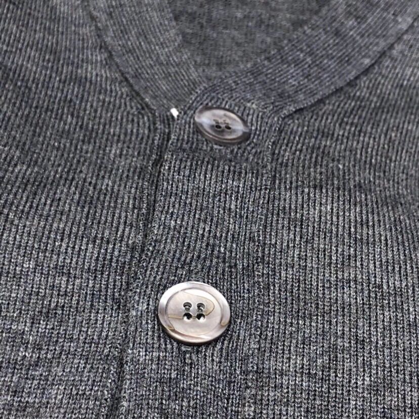 THOM BROWNE 汤姆布朗 TB袖口四杠开衫毛衣，男女同款情侣款\n码数：1-4 颜色：浅灰、深灰