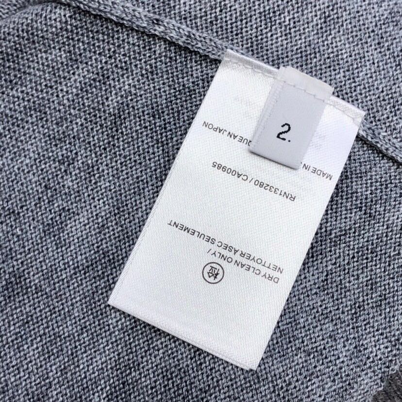 THOM BROWNE 汤姆布朗 TB袖口四杠开衫毛衣，男女同款情侣款\n码数：1-4 颜色：浅灰、深灰