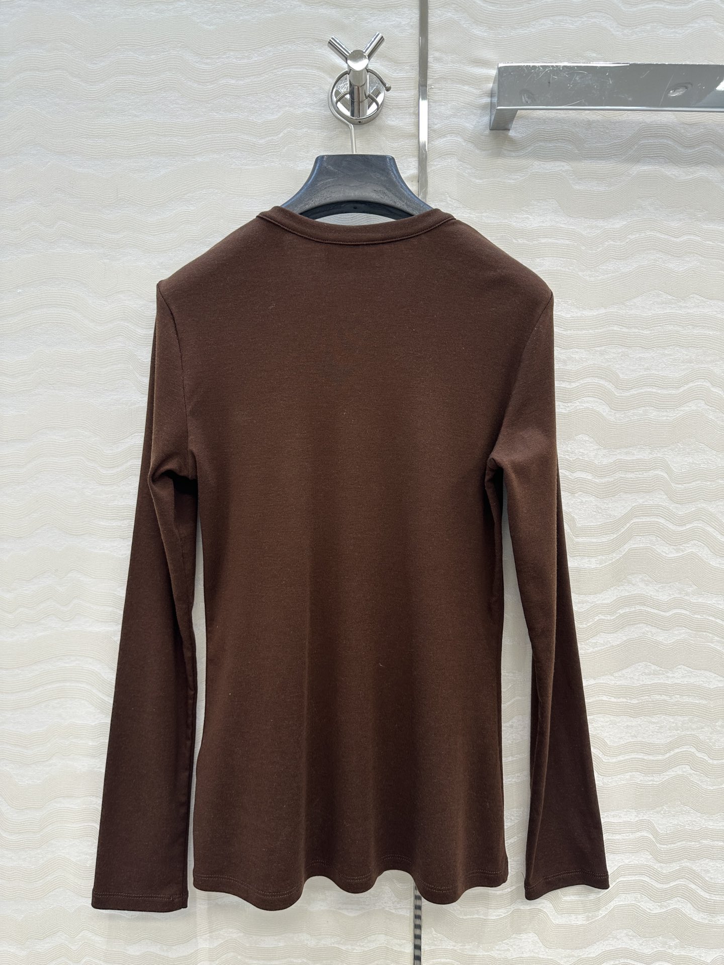 独家首发❤️原单品质，Row风纸片人穿搭！亨利领进口天丝羊毛打底衫！定制深海灰贝壳扣。超级显瘦神器！极简