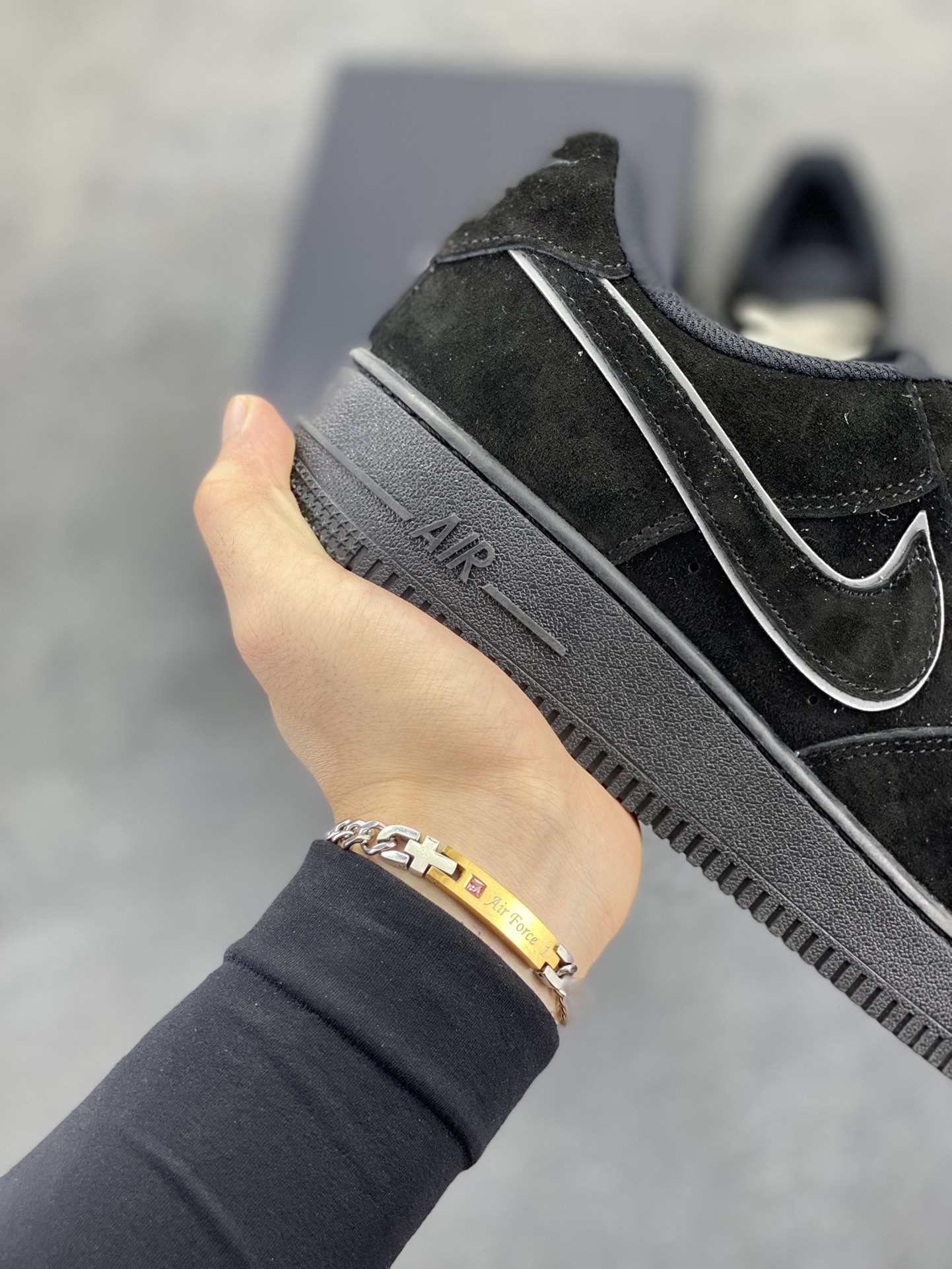 图片[6]-Nike Air Force 1 Low 空军一号低帮百搭休闲运动板鞋。柔软、弹性十足的缓震性能和出色的中底设计，横跨复古与现代的外型结合，造就出风靡全球三十多年的Force 1，直到今天还深受青睐。 货号：CW2288-111 尺码：36 36.5 37.5 38 38.5 39 40 40.5 41 42 42.5 43 44 44.5 45-选品中心