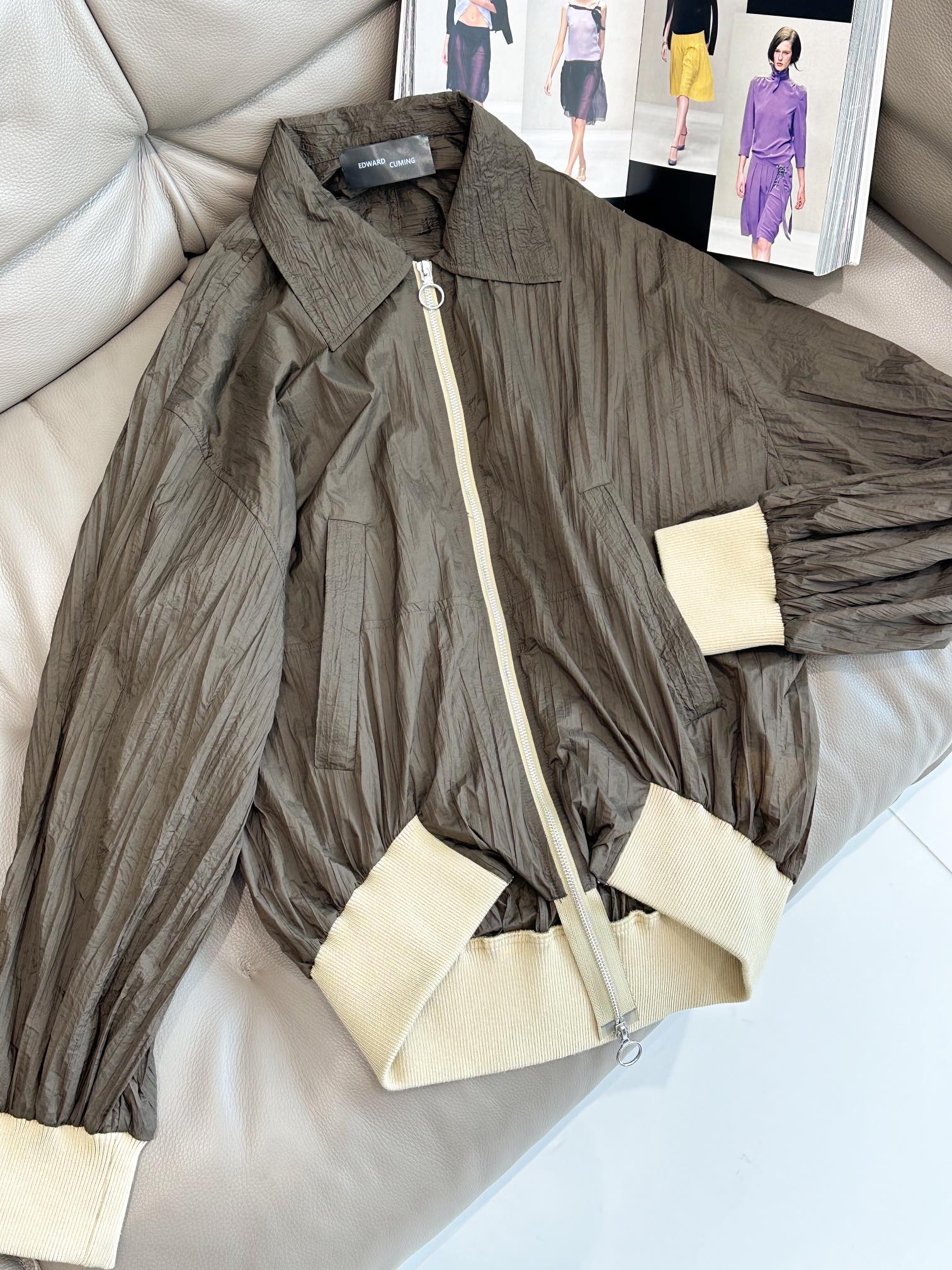 Edward Cuming Brownish-Tan Panelled Relaxed Arched Casual Jacket 5 i1756355580 5721 2