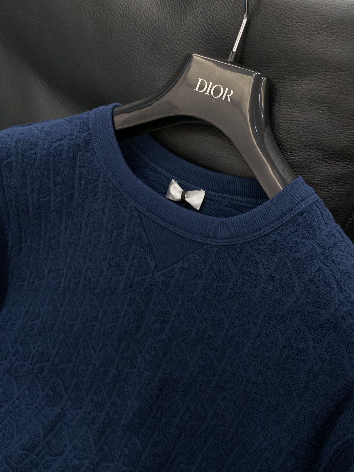 ，Dior 迪奥， 2025夏季新品，专柜同步有售，简约时尚休闲圆领短袖T恤，原版进口面料，舒适透气，顶