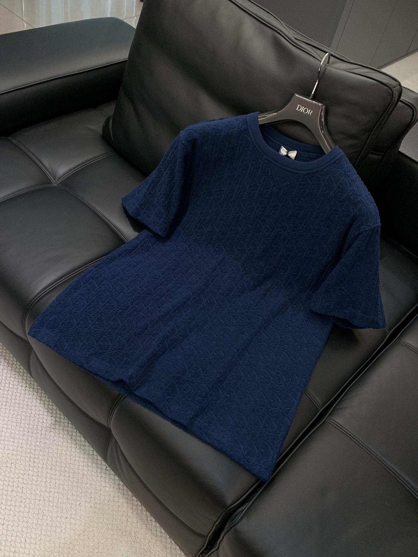 ，Dior 迪奥， 2025夏季新品，专柜同步有售，简约时尚休闲圆领短袖T恤，原版进口面料，舒适透气，顶