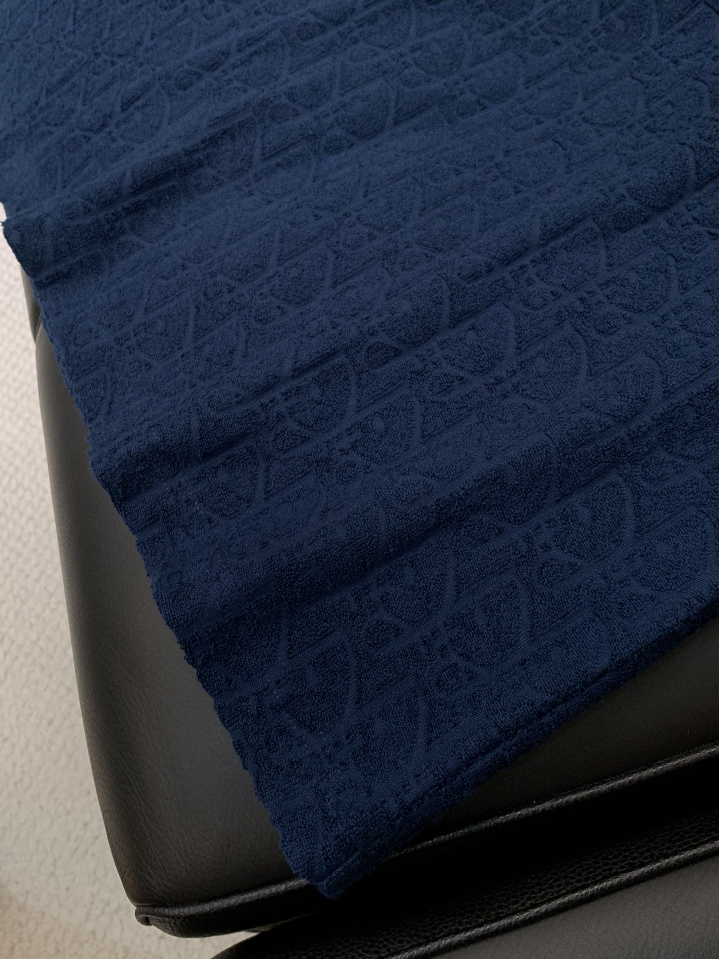 ，Dior 迪奥， 2025夏季新品，专柜同步有售，简约时尚休闲圆领短袖T恤，原版进口面料，舒适透气，顶