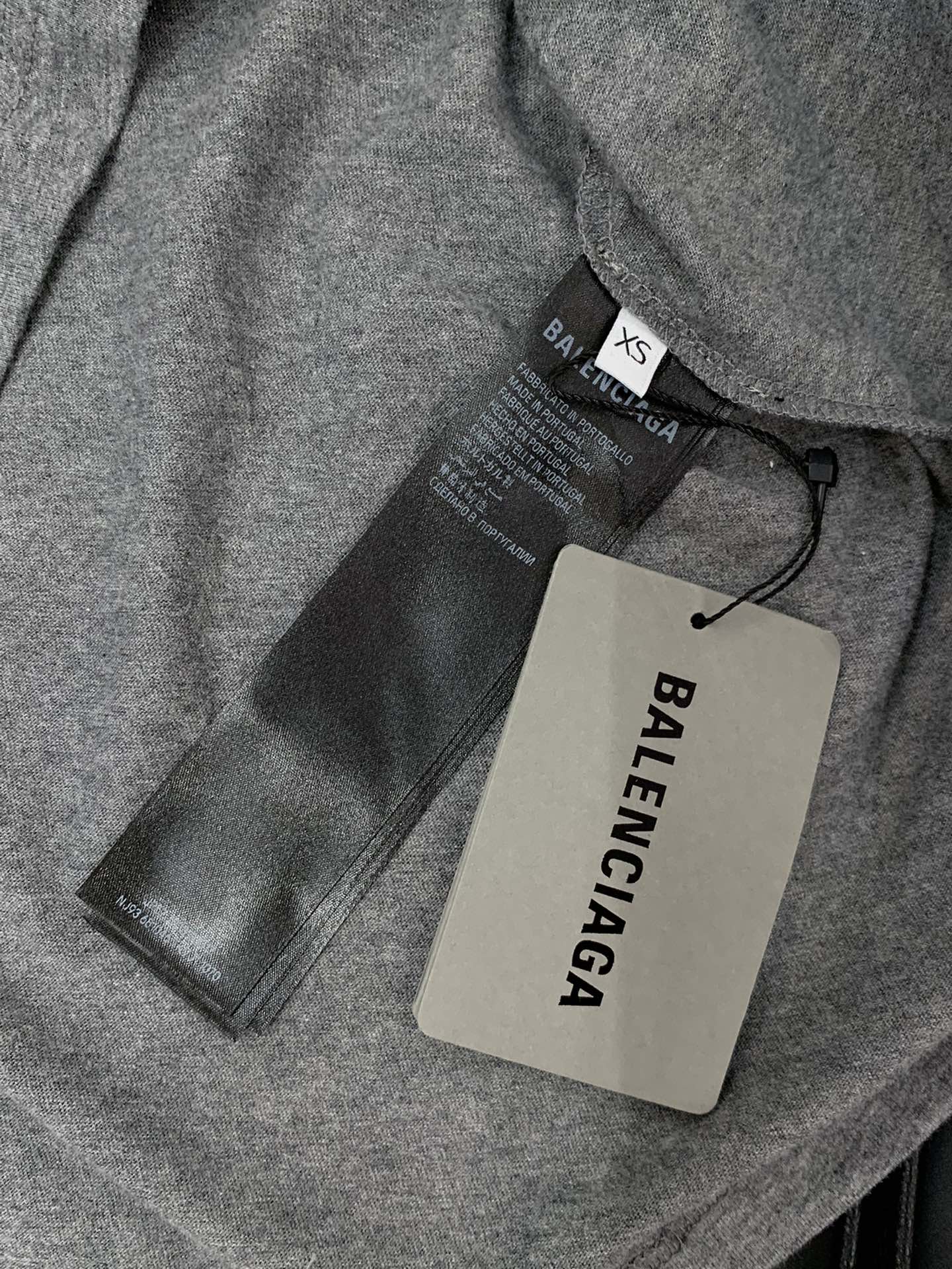 ，Balenciaga 巴黎世家，2025夏季最新款，专柜同步有售，原单狠货，爆款时尚休闲圆领短袖T恤，