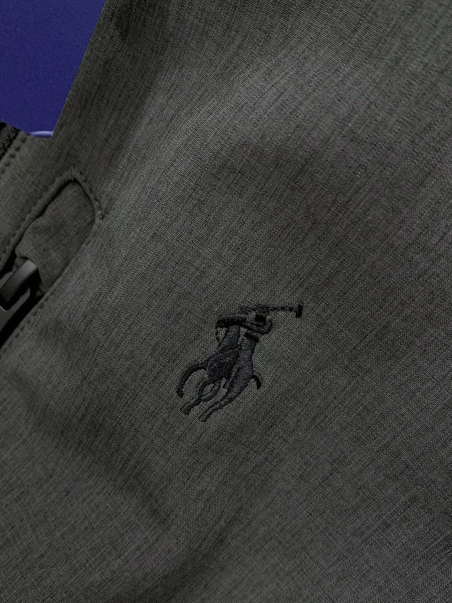 ，POLO， 2025秋冬新品，专柜同步有售，简约时尚休闲➕绒马甲，原版进口面料，舒适透气，顶级刺绣🪡工