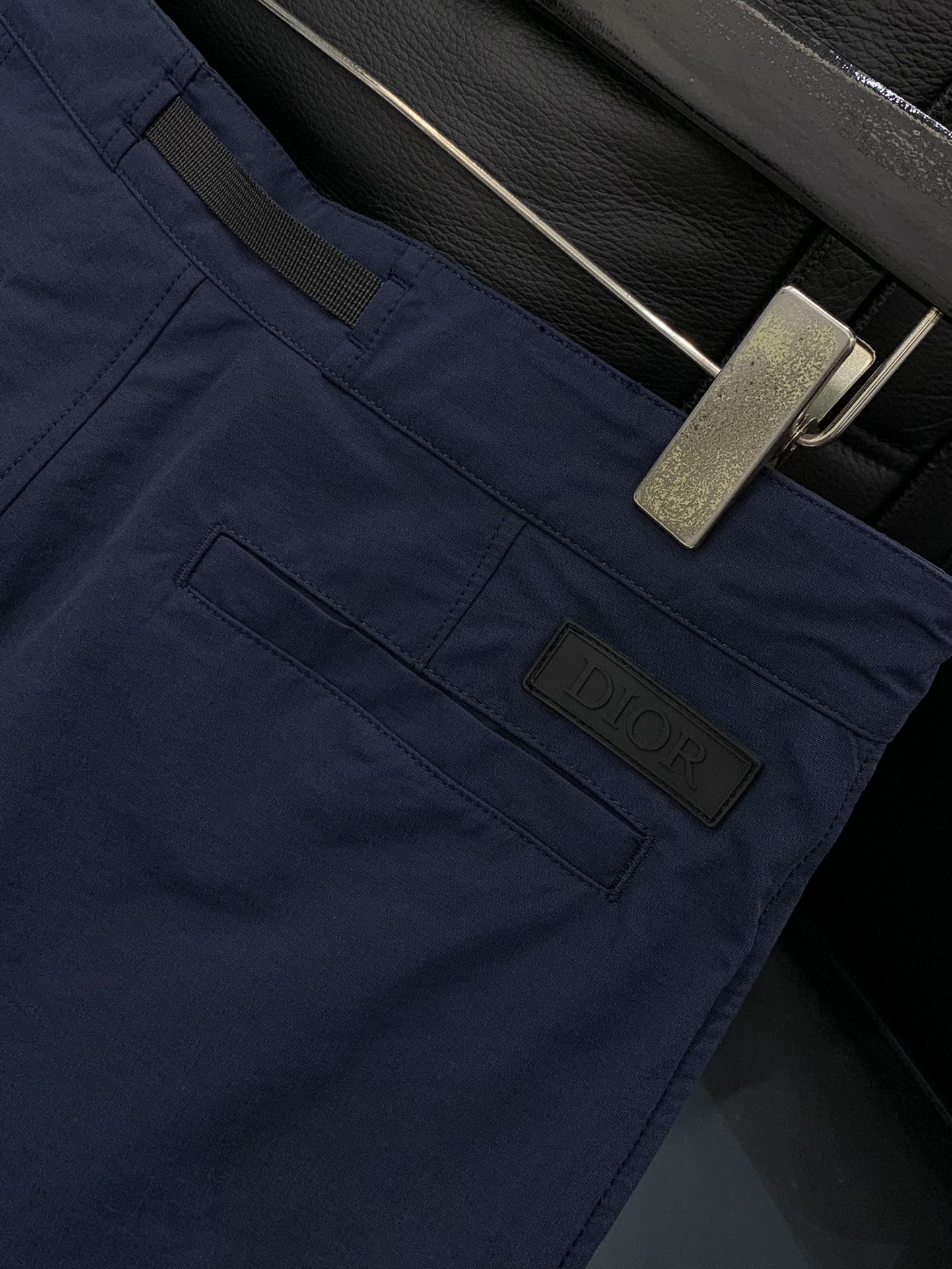 ，Dior 迪奥， 2025秋季新品，专柜同步有售，简约时尚休闲裤，原版进口面料，舒适透气，顶级印花工艺