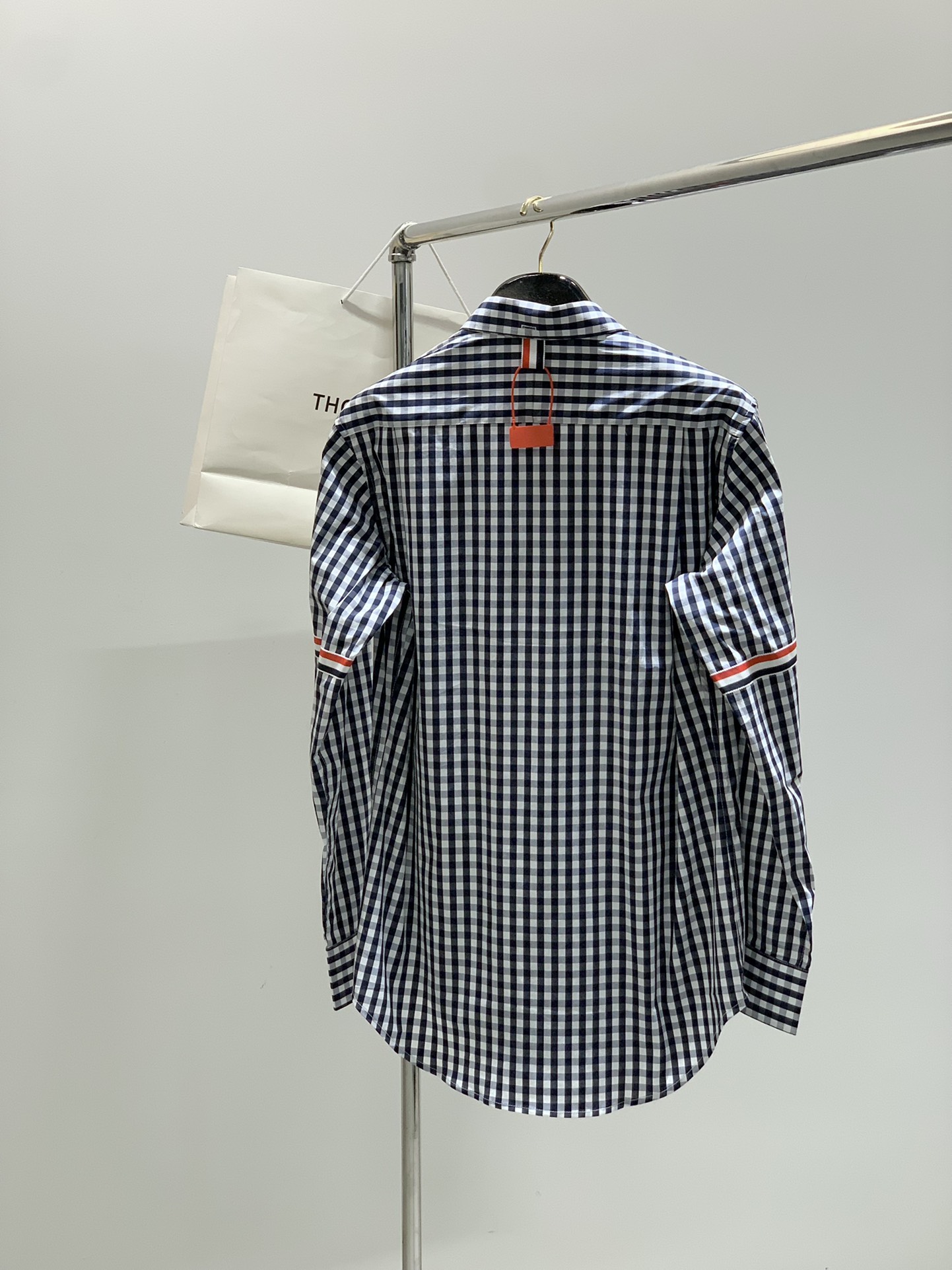 ，Thom Browne 汤姆·布朗 ，2025秋季最新品，时尚休闲长袖衬衫，专柜同步有售，原单狠货，采