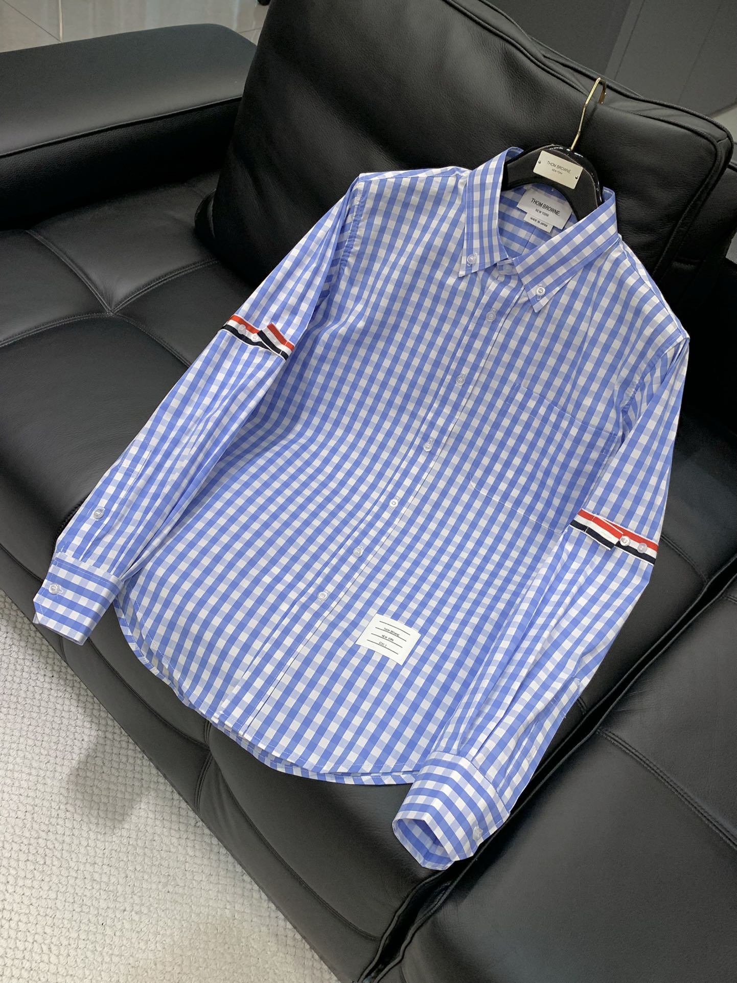 ，Thom Browne 汤姆·布朗 ，2025秋季最新品，时尚休闲长袖衬衫，专柜同步有售，原单狠货，采