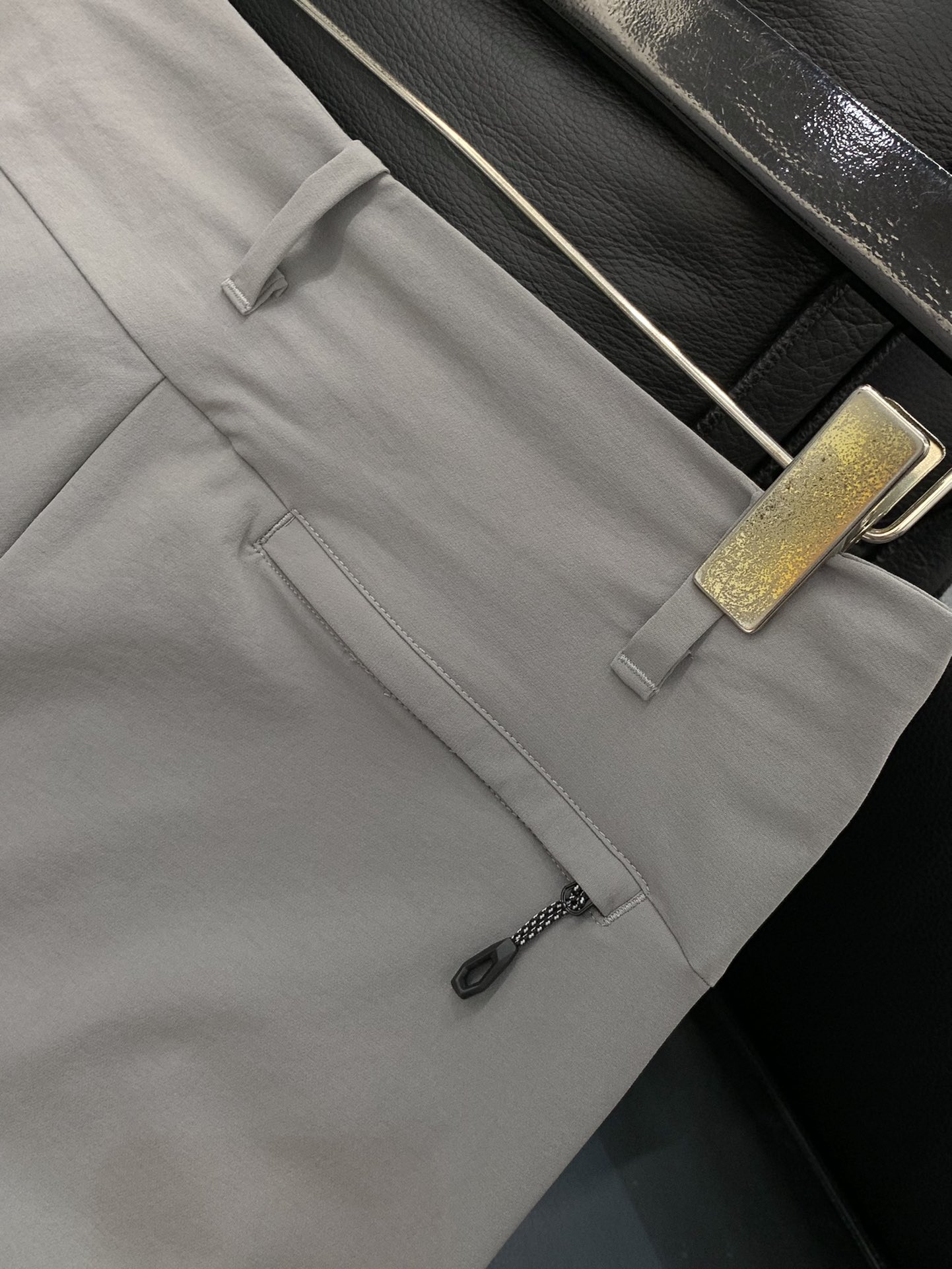 ，ARCTERYX 始祖鸟，2025夏秋新品，时尚休闲裤，专柜同步有售，原单狠货，采用进口原版面料，顶级