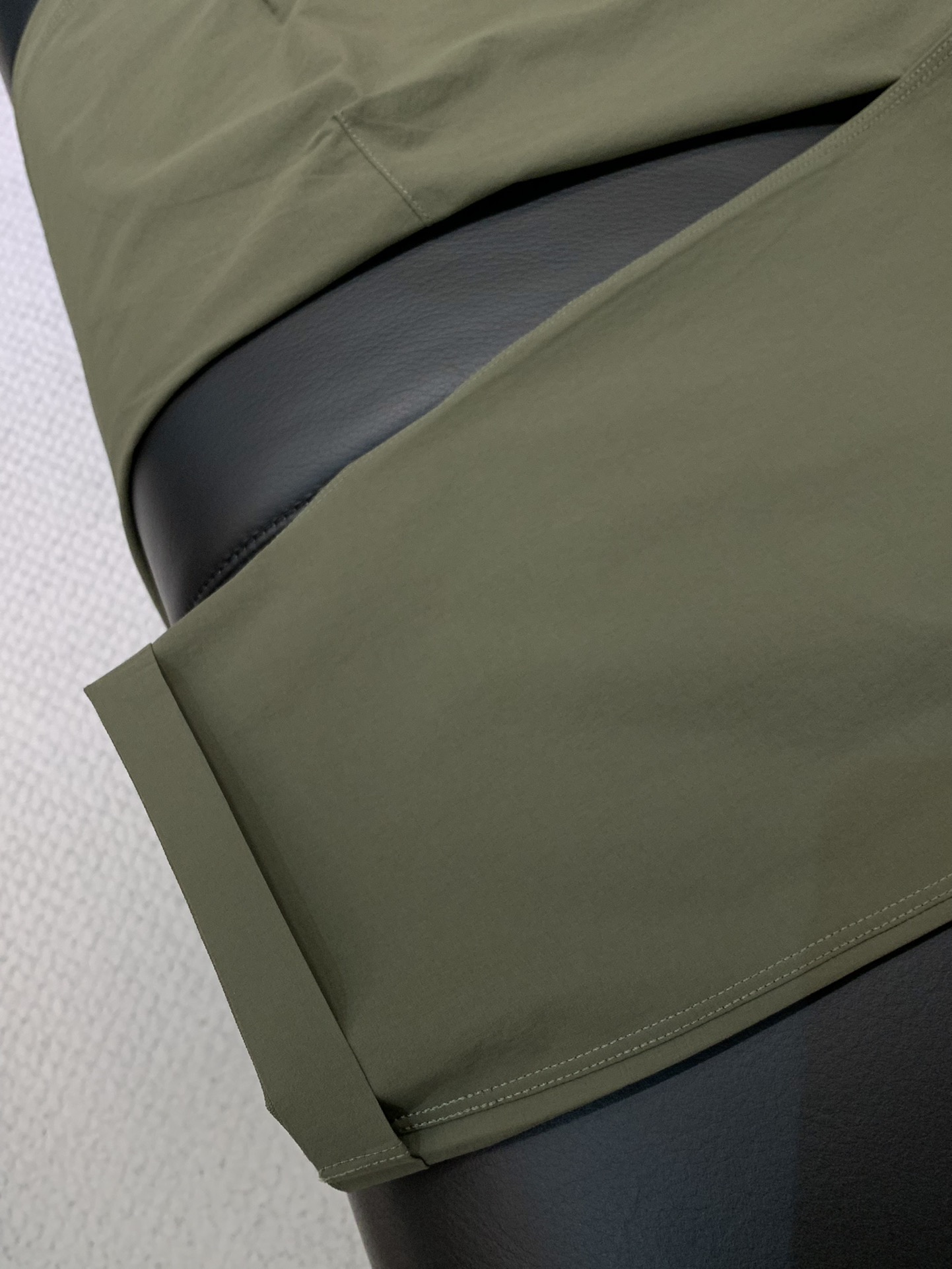 ，ARCTERYX 始祖鸟，2025夏秋新品，时尚休闲裤，专柜同步有售，原单狠货，采用进口原版面料，顶级