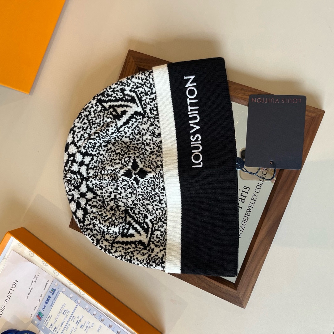 🆕

Lv路易威登专柜货，针织毛线帽，男女同款 正品开模