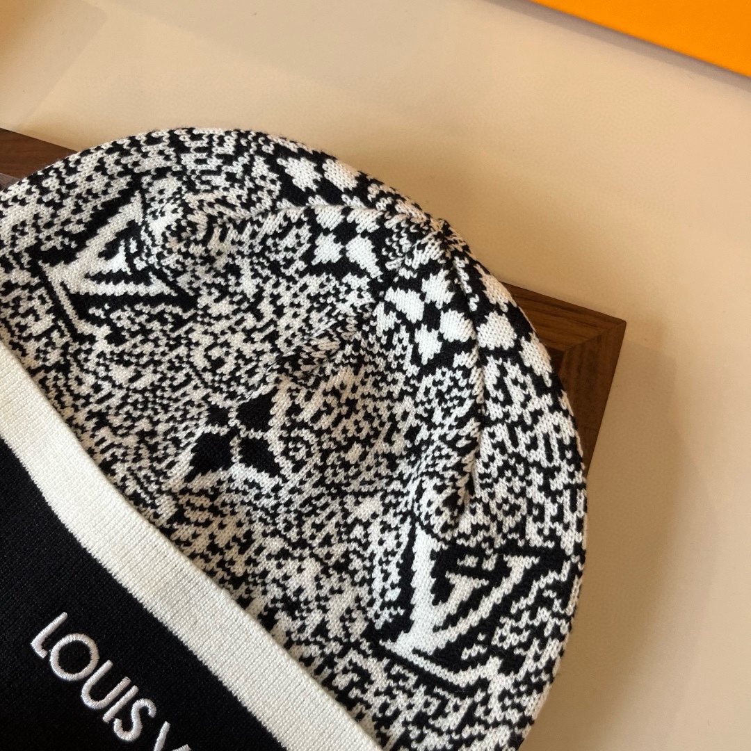 🆕

Lv路易威登专柜货，针织毛线帽，男女同款 正品开模