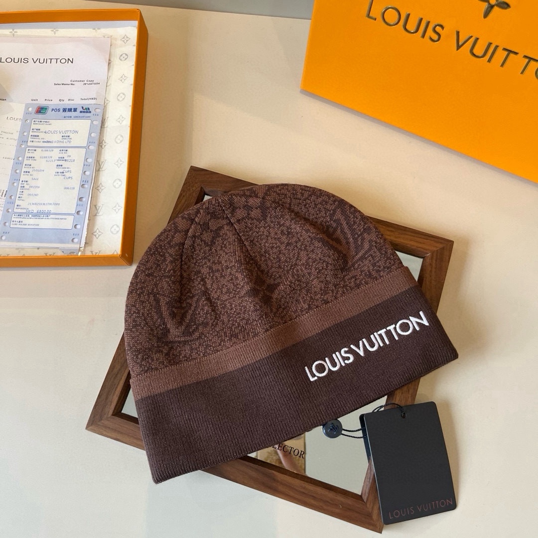 NO:364056,Lv Louis Vuitton counter goods, knitted wool hat, same style for men and women, authentic mold hat, fisherman hat baseball hat knit hat, hat, louis vuitton, louis vuitton, espadrilles, hatsLv路易威登专柜货,针织毛线帽,男女同款 正品开模帽子渔夫帽棒球帽针织帽,帽子,louis vuitton,louis vuitton,espadrilles,hats,hat