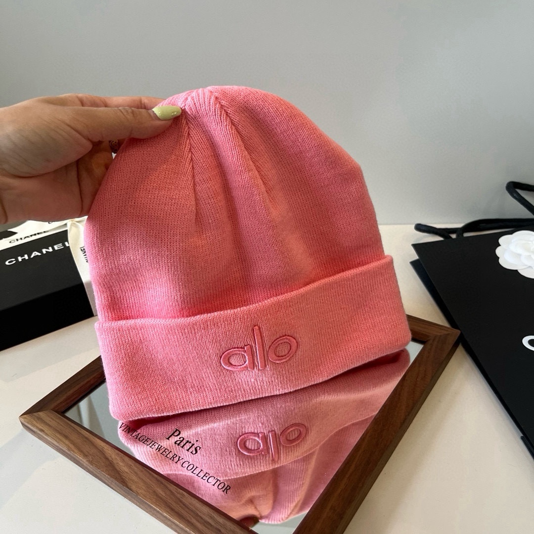 🆕

alo针织毛线帽